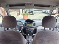 Usata Toyota Yaris Verso 2000 Grigio Monovolume