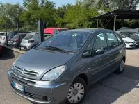 Usata Citroën Xsara Picasso 95 CV (69 kW) 2004 Grigio Monovolume
