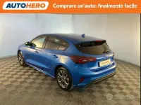 Usata Ford Focus ST-Line 125 CV (91 kW) 2023 Blu Berlina