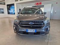 Usata Ford Kuga ST-Line 120 CV (88 kW) 2016 Grigio scuro SUV