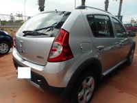 usata Dacia Sandero Stepway 1.5 dCi 90CV NEOPATENTATI