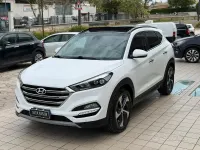 Usata Hyundai Tucson Xpossible 141 CV (103 kW) 2017 Bianco SUV