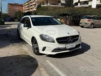 Usata Mercedes A180 108 CV (79 kW) 2017 Bianco Utilitaria