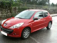 Usata Peugeot 206 60 CV (44 kW) 2010 Rosso Utilitaria