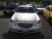 Usata Mercedes E320 Avantgarde 224 CV (164 kW) 2008 Argento Berlina