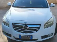 Usata Opel Insignia 130 CV (95 kW) 2013 Bianco Station wagon