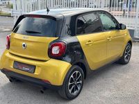 Usado Smart ForFour Passion 90 CV (66 kW) 2017 Amarillo Utilitario