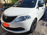 Usata Lancia Ypsilon 69 CV (50 kW) 2020 Bianco Utilitaria