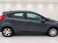 Usata Ford Fiesta Titanium 80 CV (58 kW) 2014 Grigio Utilitaria
