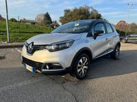 Usata Renault Captur 89 CV (65 kW) 2016 Argento SUV