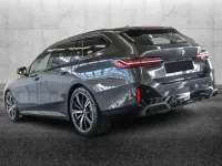Usata BMW 520 M Sport 197 CV (144 kW) 2025 Grigio Station wagon