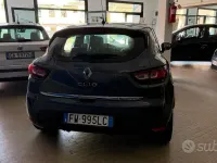 Usata Renault Clio IV Intens 90 CV (66 kW) 2019 Grigio Berlina