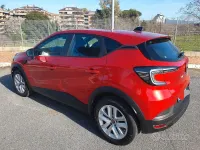 Usata Renault Captur Evolution 101 CV (74 kW) 2025 Rosso SUV