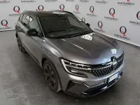 Usata Renault Austral Iconic 200 CV (147 kW) 2023 Grigio SUV