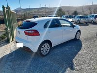 Usata Kia Rio 90 CV (66 kW) 2012 Bianco Berlina