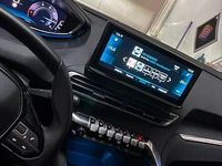 Usata Peugeot 3008 2001 Rosso Utilitaria