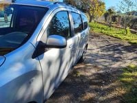 Usata Dacia Lodgy Lauréate 90 CV (66 kW) 2013 Argento Monovolume