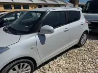 Usata Suzuki Swift GL 75 CV (55 kW) 2013 Bianco Utilitaria
