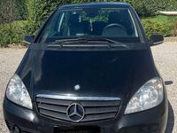 Usado Mercedes A160 Executive 82 CV (60 kW) 2012 Negro Monovolumen