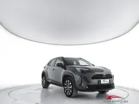 Usata Toyota Yaris 92 CV (67 kW) 2023 Grigio Utilitaria