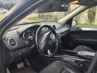 Usata Mercedes ML320 224 CV (164 kW) 2007 Nero SUV
