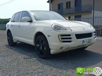 Usata Porsche Cayenne 239 CV (175 kW) 2009 Bianco SUV