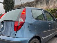 Usata Fiat Punto Feel 60 CV (44 kW) 2003 Blu Utilitaria