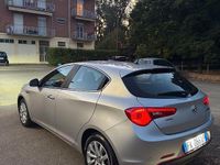 Usata Alfa Romeo Giulietta 105 CV (77 kW) 2017 Grigio Berlina