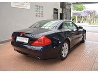 Usata Mercedes SL500 306 CV (225 kW) 2002 Blu Cabrio
