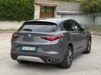 Usata Alfa Romeo Stelvio Executive 209 CV (153 kW) 2019 Grigio SUV