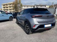 Usata Opel Mokka 131 CV (96 kW) 2025 Gray SUV