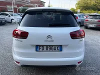 Begagnad Citroën C4 Picasso 120 HK (88 kW) 2016 Vit Minibuss