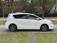 Usata Toyota Verso Active 111 CV (81 kW) 2014 Bianco Monovolume