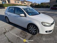 Usata VW Golf VI Highline 105 CV (77 kW) 2010 Bianco Utilitaria