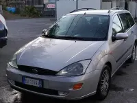 Usata Ford Focus 116 CV (85 kW) 2001 Grigio Station wagon