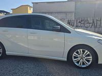 Usata Mercedes B180 Executive 109 CV (80 kW) 2013 Bianco Utilitaria