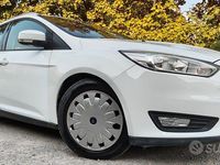 Usata Ford Focus 105 CV (77 kW) 2015 Bianco Station wagon
