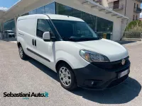 Usata Fiat Doblò Business 105 CV (77 kW) 2015 Bianco Monovolume