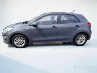 Usata Kia Rio Style 84 CV (61 kW) 2022 Grigio scuro metallizzato Berlina