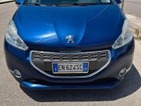 Usata Peugeot 208 Allure 2012 Blu Utilitaria