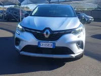 Usata Renault Captur Techno 145 CV (106 kW) 2023 Grigio SUV