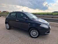Usata Lancia Ypsilon Gold 85 CV (62 kW) 2015 Nero Utilitaria