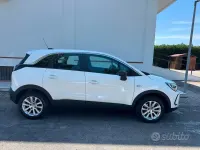 Usata Opel Crossland 120 CV (88 kW) 2022 Bianco SUV