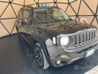Usata Jeep Renegade Trailhawk 170 CV (125 kW) 2015 Nero SUV