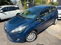 Usata Ford Fiesta 82 CV (60 kW) 2009 Bluazzurro Berlina