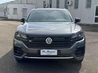 Usata VW Touareg R-line 231 CV (169 kW) 2018 Grigio SUV