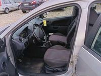 Usata Ford Fiesta Titanium 68 CV (50 kW) 2007 Argento Utilitaria