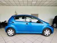 Usata Toyota Aygo Connect Style 68 CV (50 kW) 2011 Blu/azzurro Utilitaria