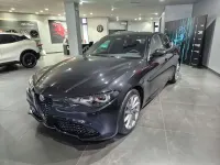 Nuova Alfa Romeo Giulia Sprint 160 CV (117 kW) 2026 Nero Berlina