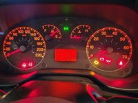 Usata Fiat Grande Punto Dynamic 65 CV (47 kW) 2006 Grigio Utilitaria